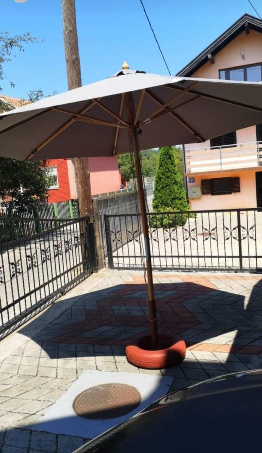 Apartmán In Pavlovic Banja Koviljača Exteriér fotografie